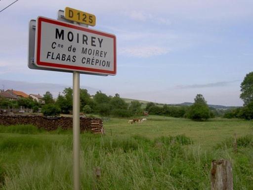 Chambre D'Hotes La Ferme Du Vallon Moirey Rum bild