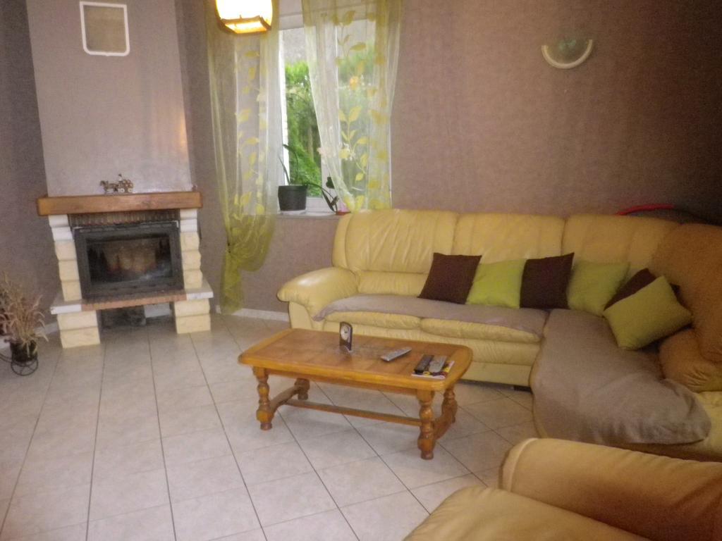 Chambre D'Hotes La Ferme Du Vallon Moirey Exteriör bild